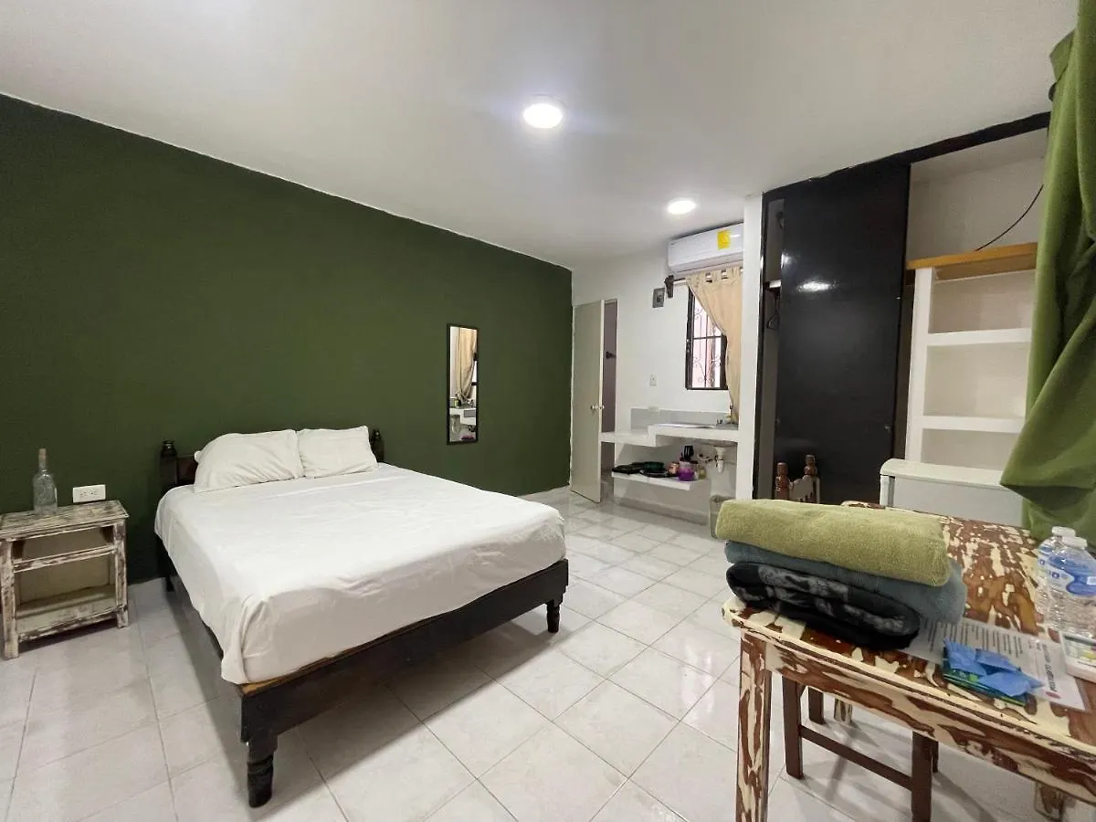 Vendégház Calaveritas Rooms Playa del Carmen